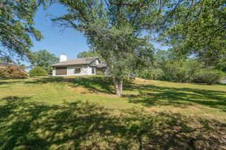 40962 Oakridge Drive, Three Rivers, CA 93271