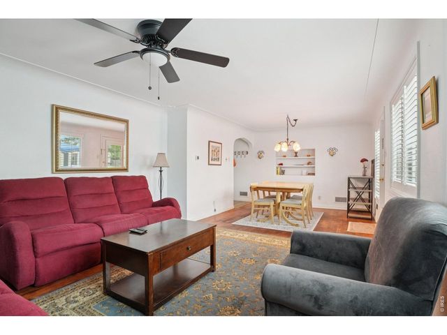 1110 S Quitman St, Denver, CO 80219