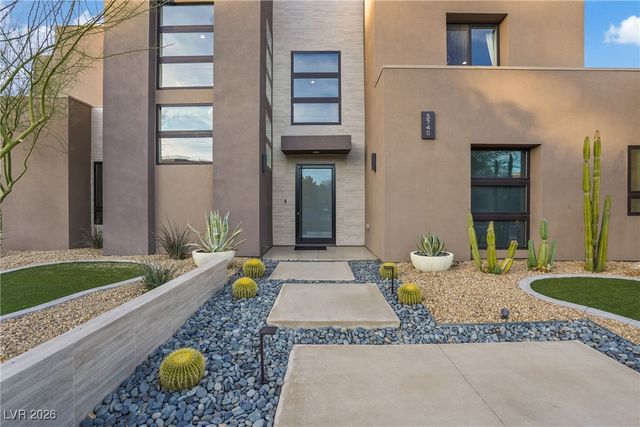 3740 Caesars Circle, Las Vegas, NV 89120