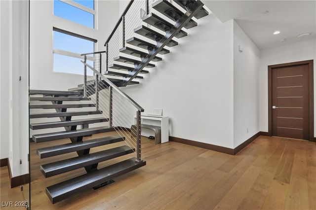 3740 Caesars Circle, Las Vegas, NV 89120