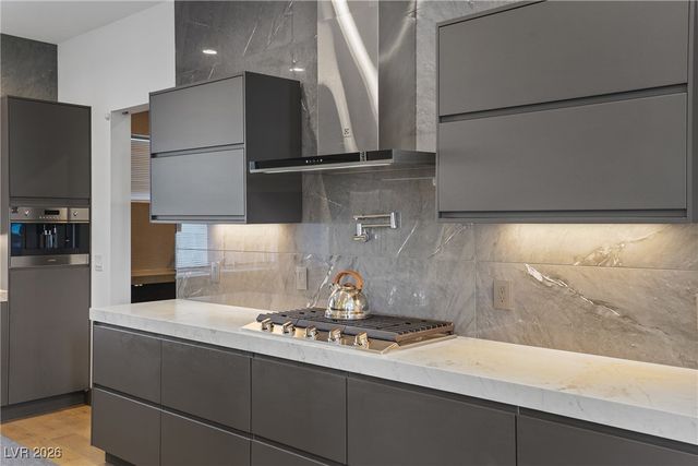 3740 Caesars Circle, Las Vegas, NV 89120