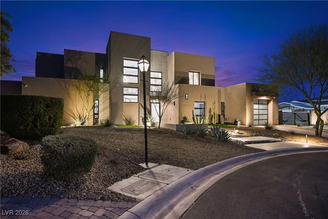 3740 Caesars Circle, Las Vegas, NV 89120