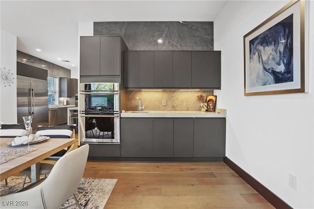 3740 Caesars Circle, Las Vegas, NV 89120