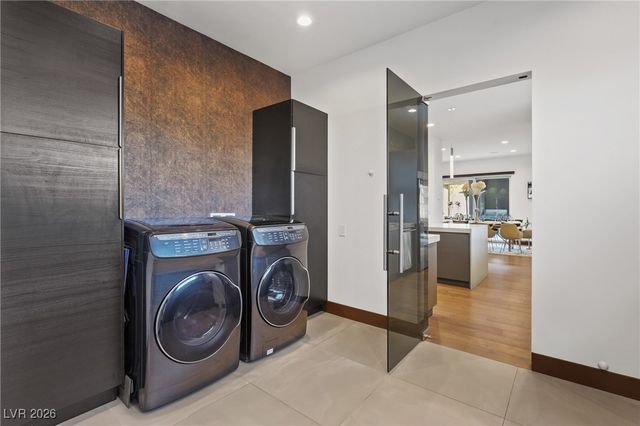 3740 Caesars Circle, Las Vegas, NV 89120