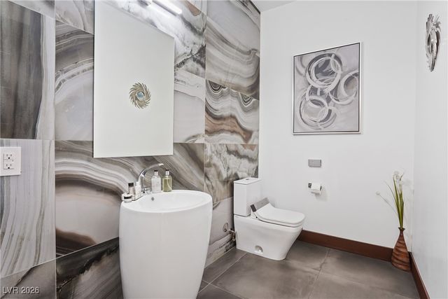 3740 Caesars Circle, Las Vegas, NV 89120