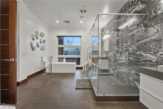 3740 Caesars Circle, Las Vegas, NV 89120