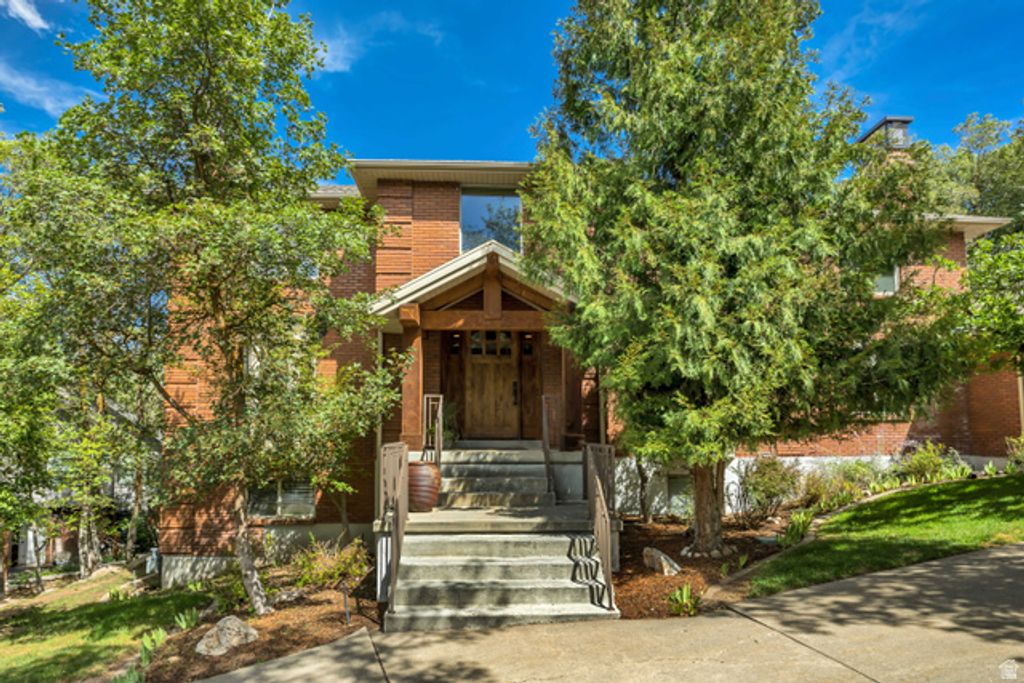 2745 CAVE HOLLOW WAY, Bountiful, UT 84010 — exterior