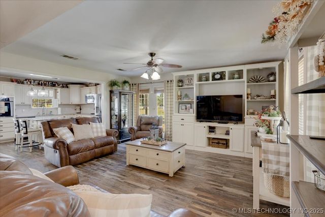 798 S Lone Oak Road, Durant, OK 74701