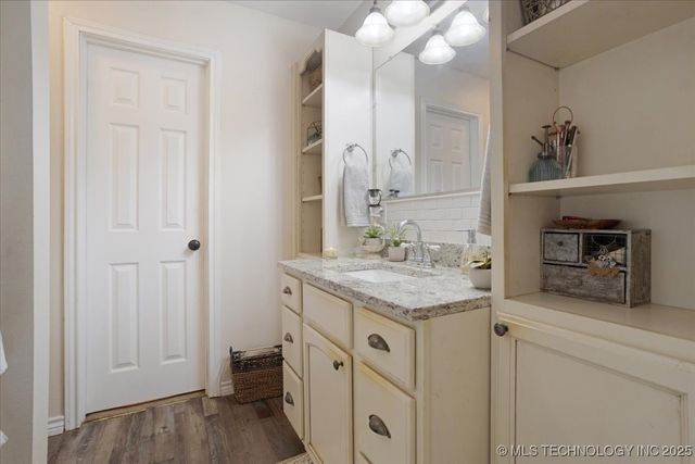 798 S Lone Oak Road, Durant, OK 74701