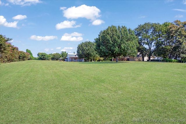 798 S Lone Oak Road, Durant, OK 74701