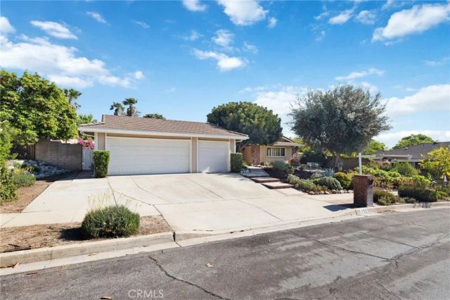 112 Nassau Pl, Claremont, CA 91711