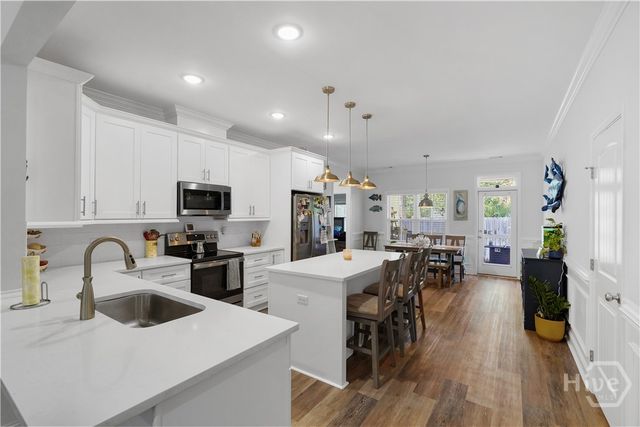 2207 Downing Avenue, Savannah, GA 31404