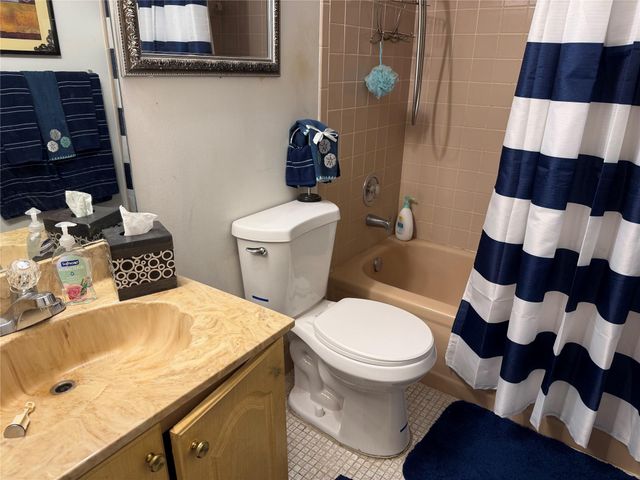 8620 N Sherman Circle 204, Miramar, FL 33025