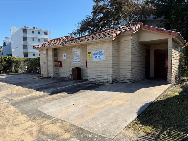 8620 N Sherman Circle 204, Miramar, FL 33025