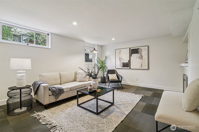 19448 15th Avenue NW, Shoreline, WA 98177