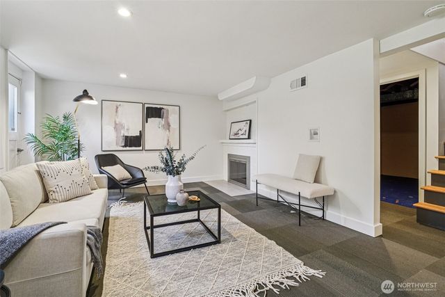 19448 15th Avenue NW, Shoreline, WA 98177