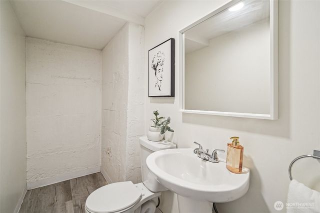 19448 15th Avenue NW, Shoreline, WA 98177