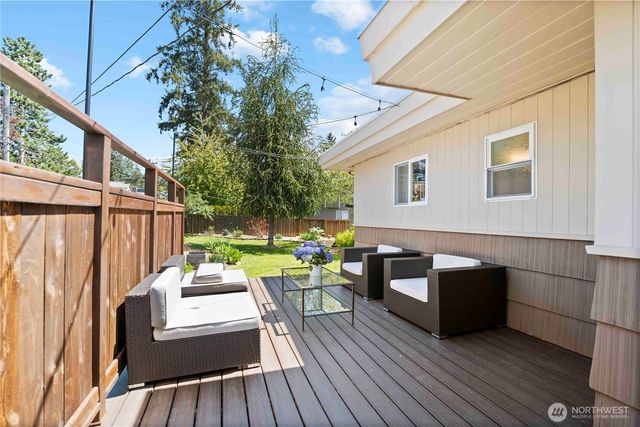 19448 15th Avenue NW, Shoreline, WA 98177