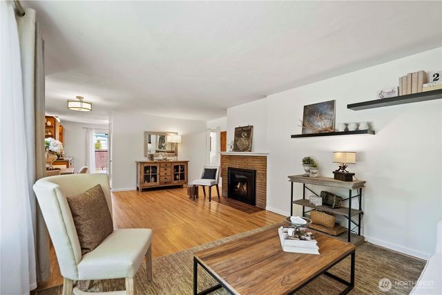 19448 15th Avenue NW, Shoreline, WA 98177