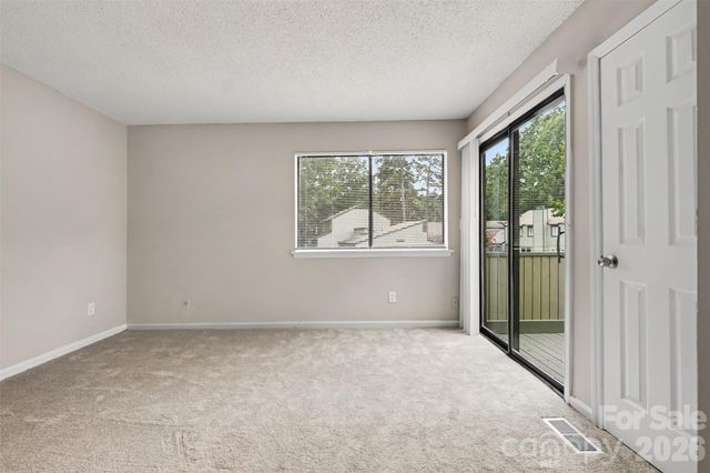 6144 Bent Tree Court, Charlotte, NC 28212