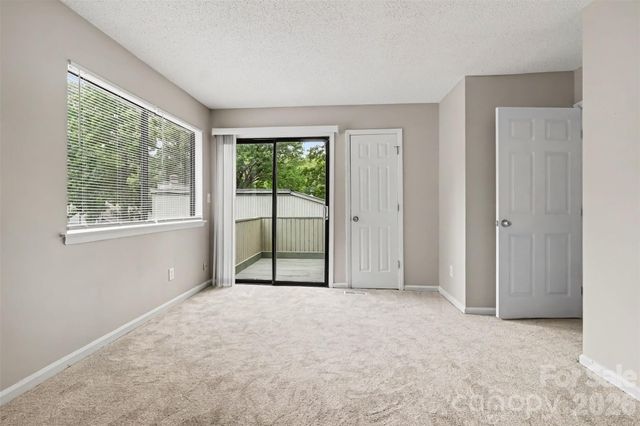 6144 Bent Tree Court, Charlotte, NC 28212