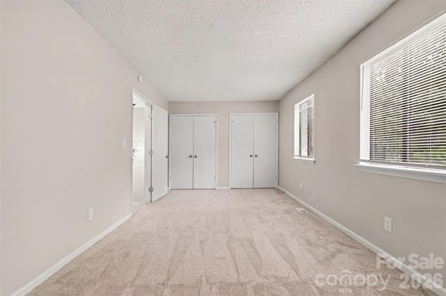6144 Bent Tree Court, Charlotte, NC 28212