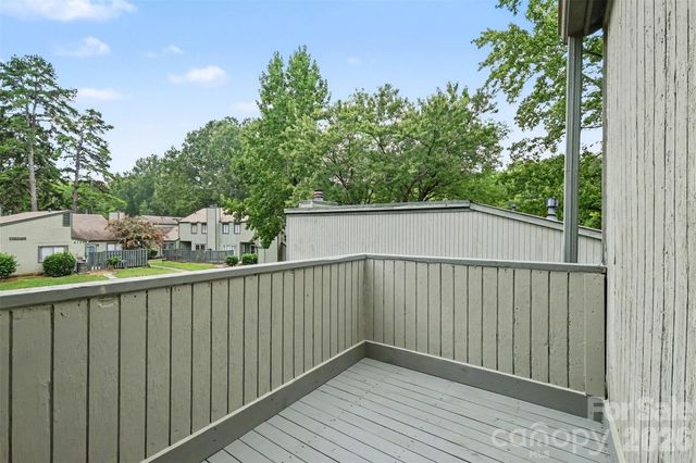 6144 Bent Tree Court, Charlotte, NC 28212