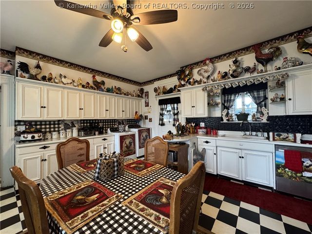 1820 Jefferson Boulevard, Point Pleasant, WV 25550