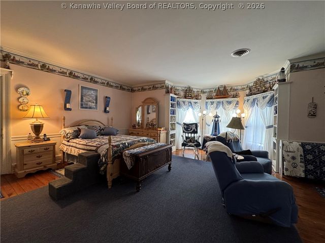 1820 Jefferson Boulevard, Point Pleasant, WV 25550