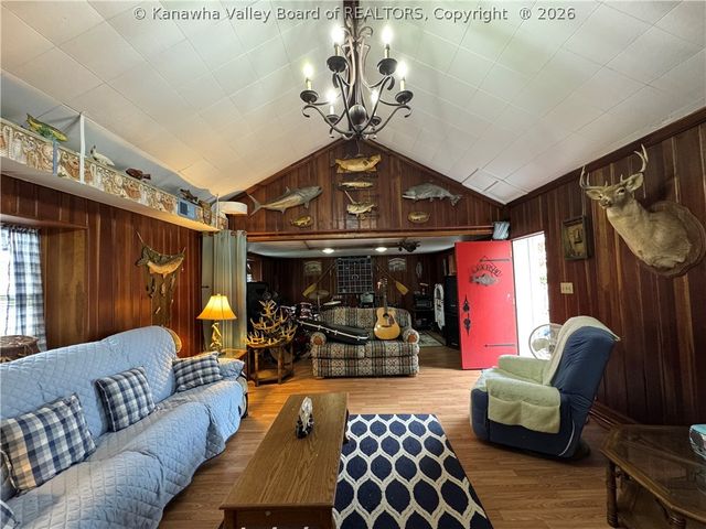 1820 Jefferson Boulevard, Point Pleasant, WV 25550