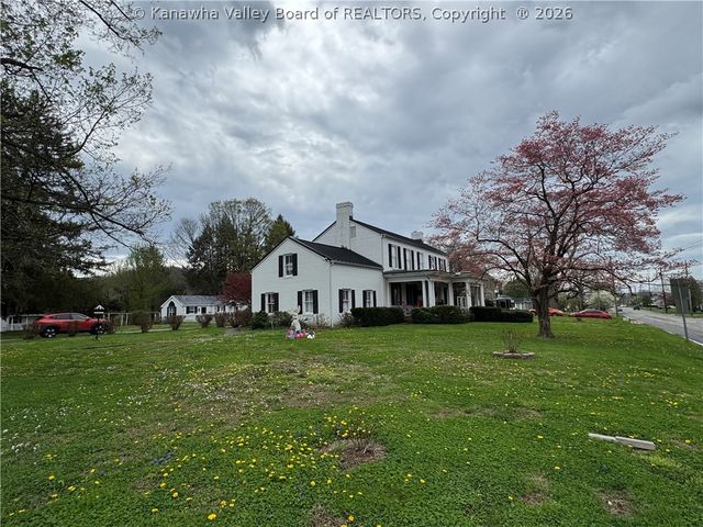 1820 Jefferson Boulevard, Point Pleasant, WV 25550