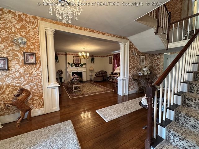 1820 Jefferson Boulevard, Point Pleasant, WV 25550