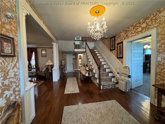 1820 Jefferson Boulevard, Point Pleasant, WV 25550