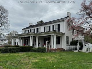 1820 Jefferson Boulevard, Point Pleasant, WV 25550