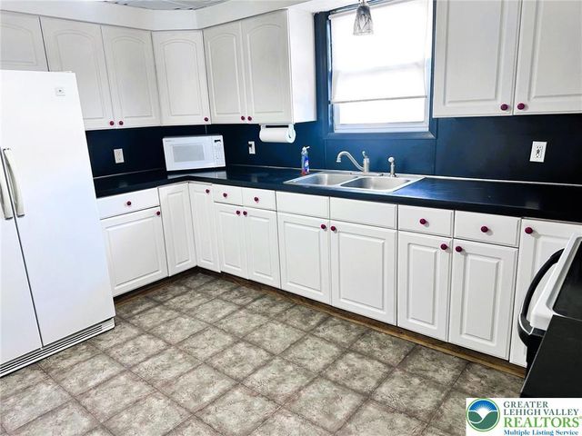 426 White Street, Bowmanstown Boro, PA 18071