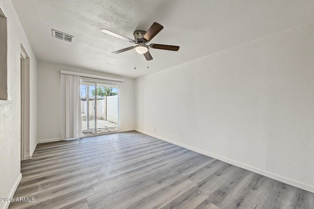 8806 N 28th Drive, Phoenix, AZ 85051