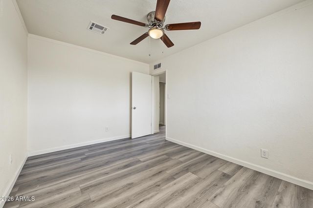 8806 N 28th Drive, Phoenix, AZ 85051