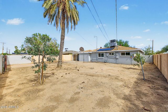 8806 N 28th Drive, Phoenix, AZ 85051