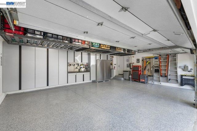 2525 Holly Oak Dr, Danville, CA 94506