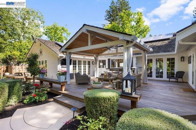 2525 Holly Oak Dr, Danville, CA 94506