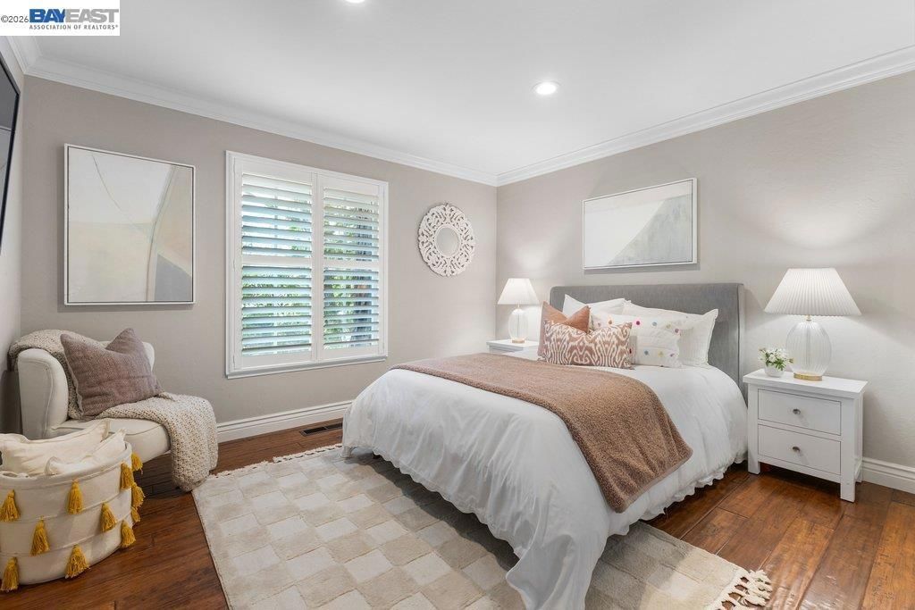 Image 36 of property listing at 2525 Holly Oak Dr, Danville, CA 94506