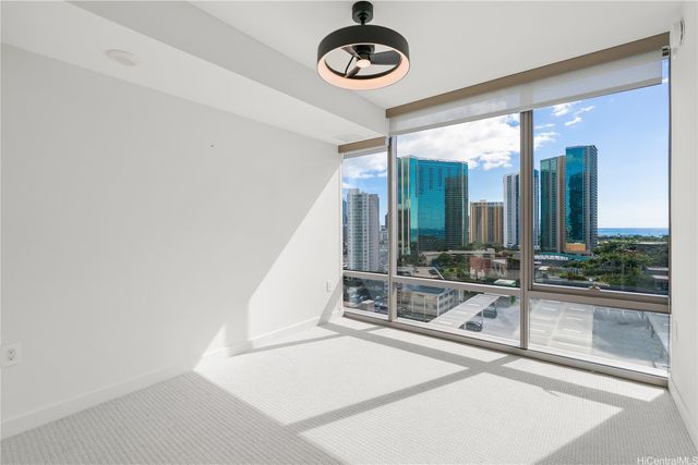 1001 Queen Street 1306, Honolulu, HI 96814