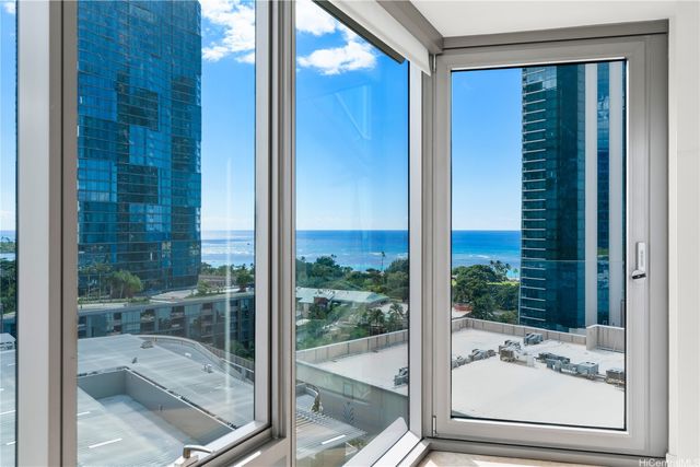 1001 Queen Street 1306, Honolulu, HI 96814