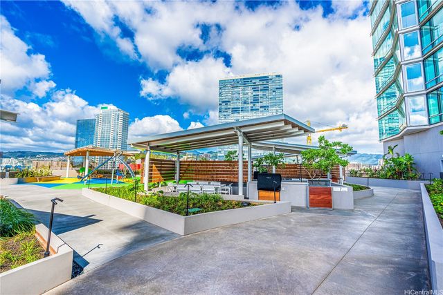 1001 Queen Street 1306, Honolulu, HI 96814