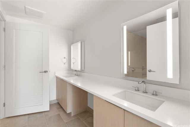 1001 Queen Street 1306, Honolulu, HI 96814