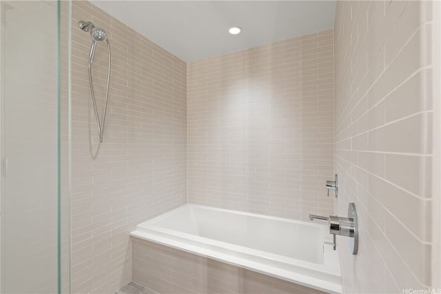 1001 Queen Street 1306, Honolulu, HI 96814