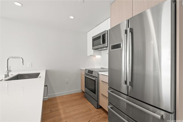 1001 Queen Street 1306, Honolulu, HI 96814