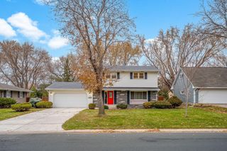 9012 47 1/2 Avenue N, New Hope, MN 55428