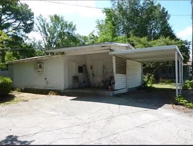 1000 E Titus Street, Mexia, TX 76667