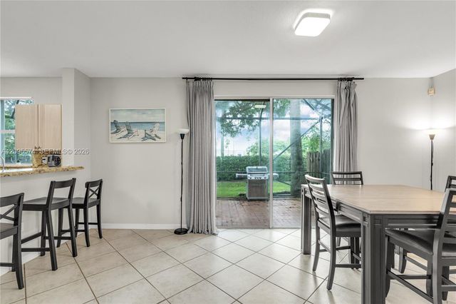 916 NW 135th Terrace, Pembroke Pines, FL 33028